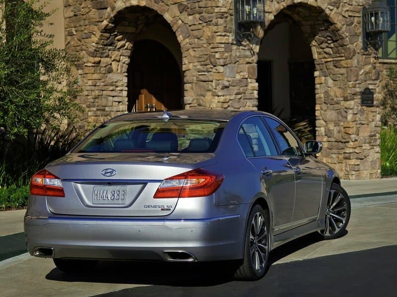 Hyundai Genesis I Рестайлинг Седан, фото 4