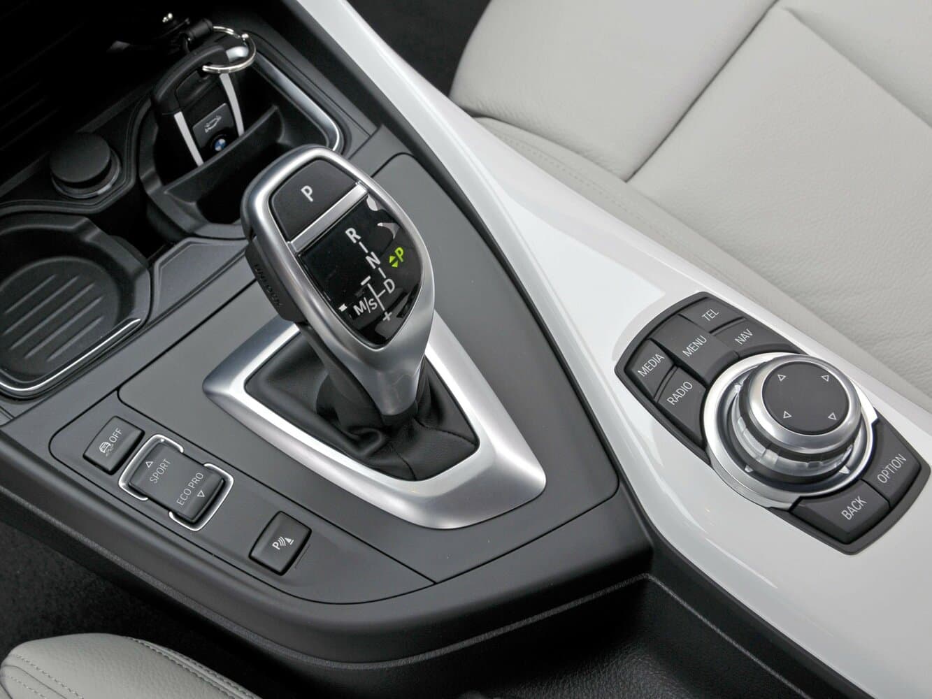 BMW 1 series II (F20/F21) Хэтчбек 5 дв., фото 12