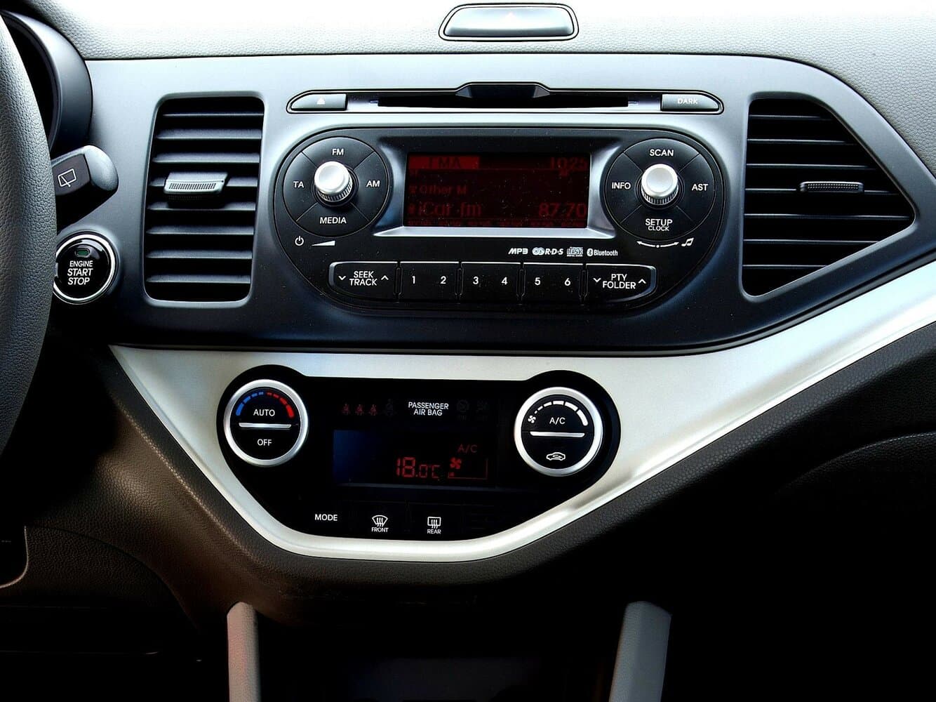 Kia Picanto II Хэтчбек 3 дв., фото 13