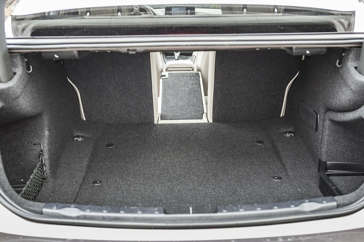 BMW 3 series VI (F3x) Седан, фото 23