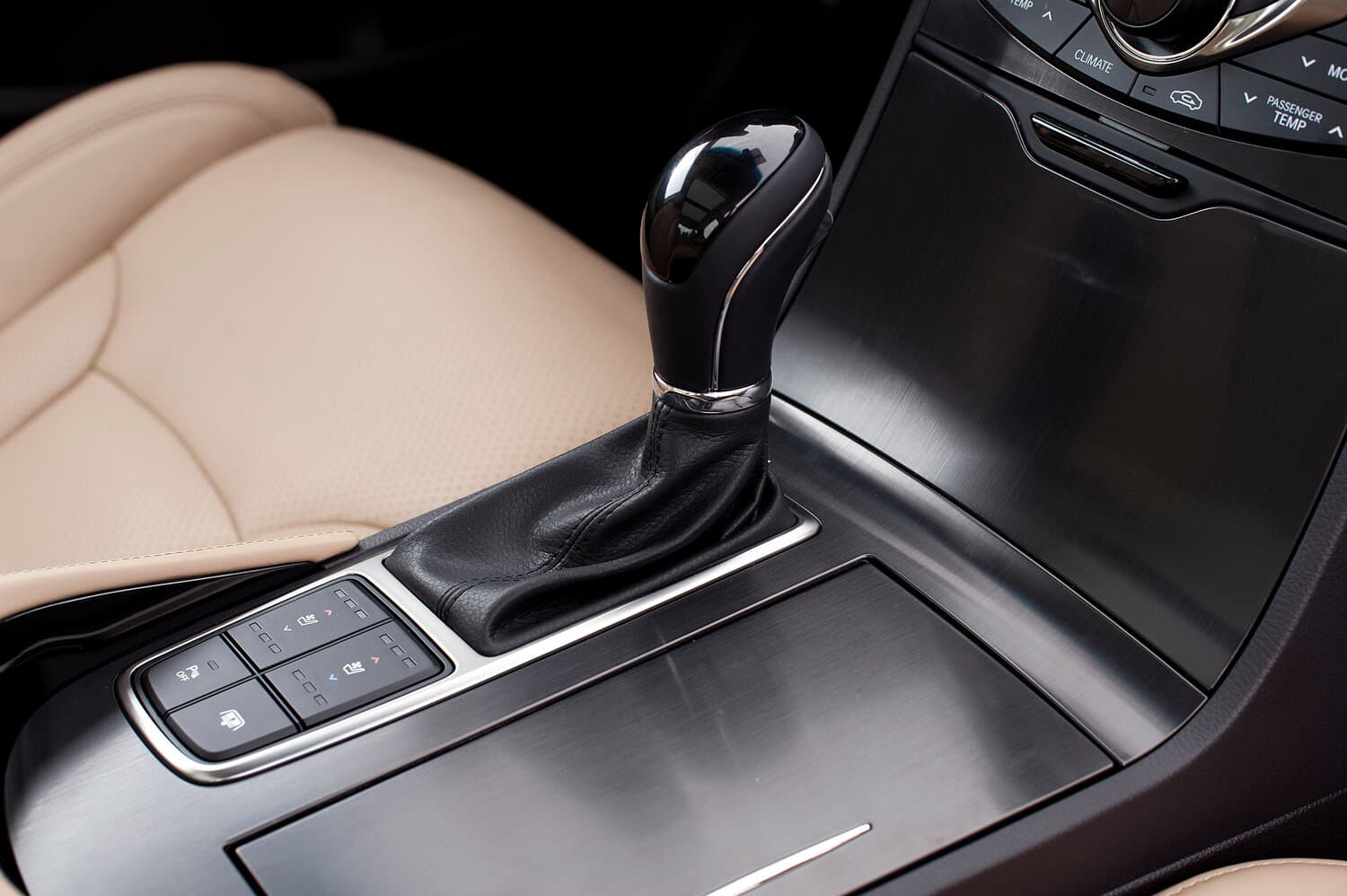 Hyundai Grandeur V Седан, фото 12