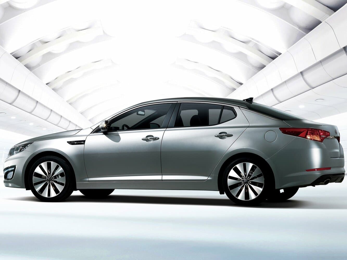 Kia Optima III Седан, фото 2
