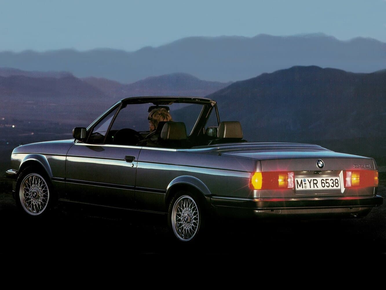 BMW 3 series II (E30) Кабриолет, фото 3