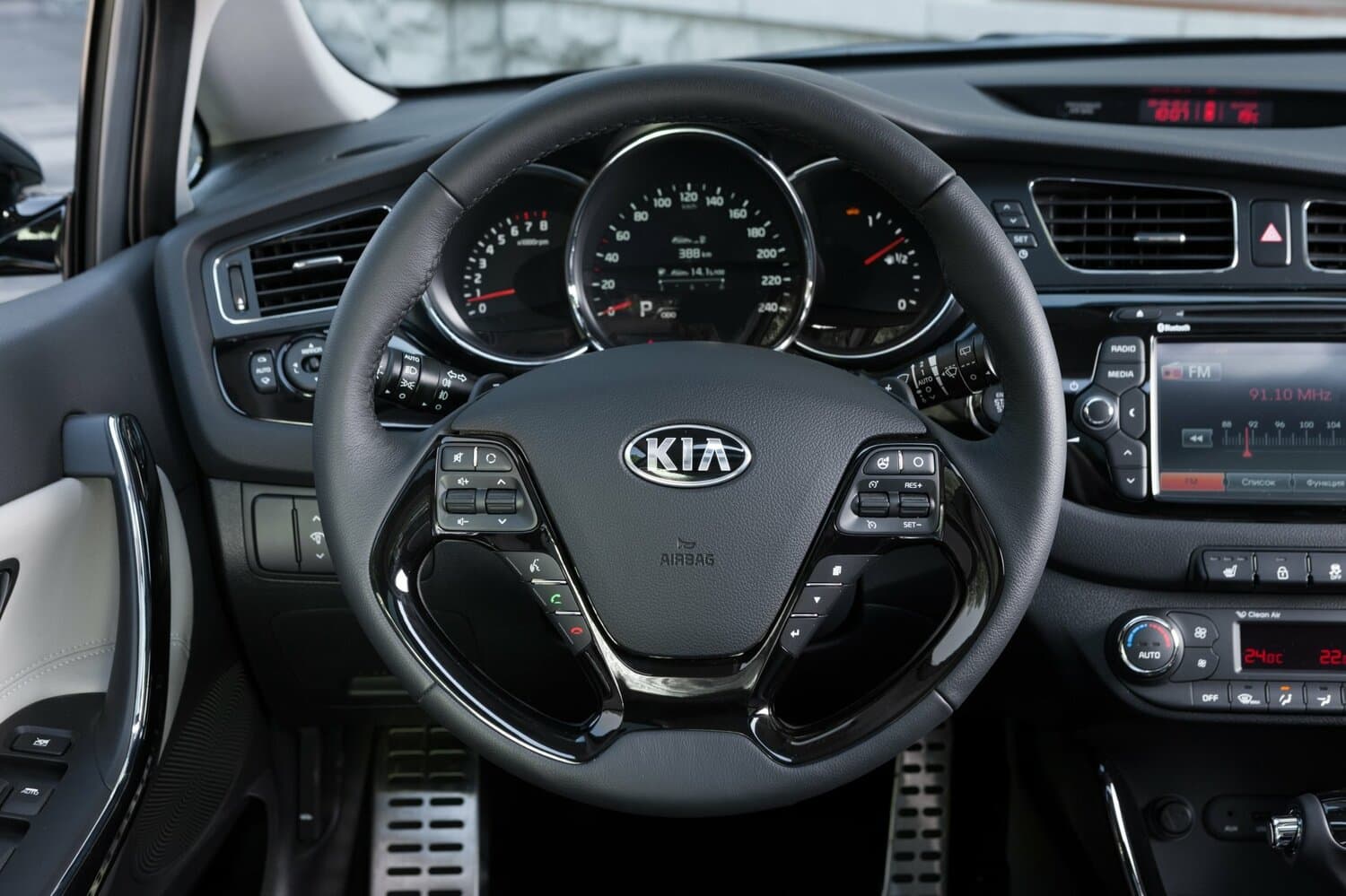 Kia Ceed II Хэтчбек 5 дв., фото 10