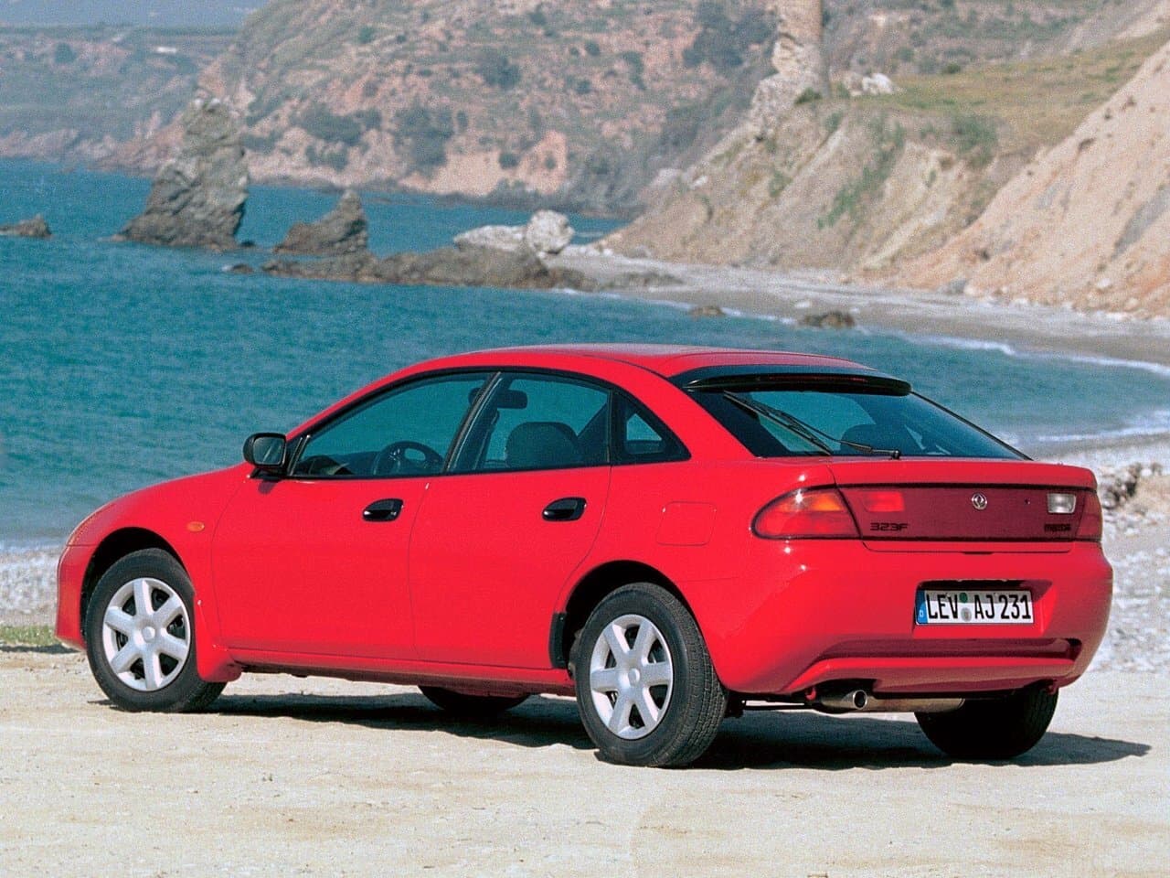 Mazda Lantis