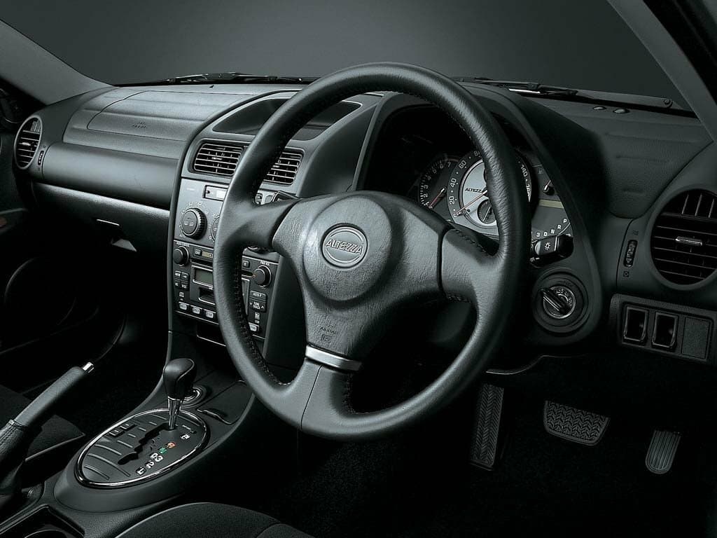 Toyota Altezza  Седан, фото 3