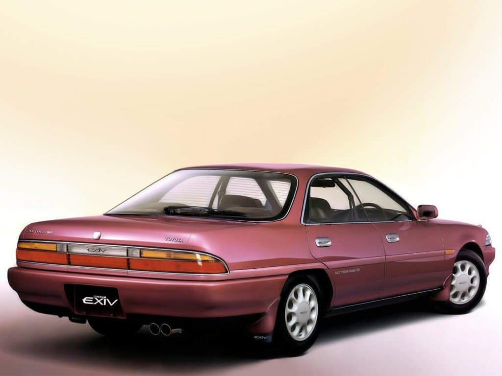 Toyota Corona EXiV I (ST180) Седан-хардтоп, фото 2