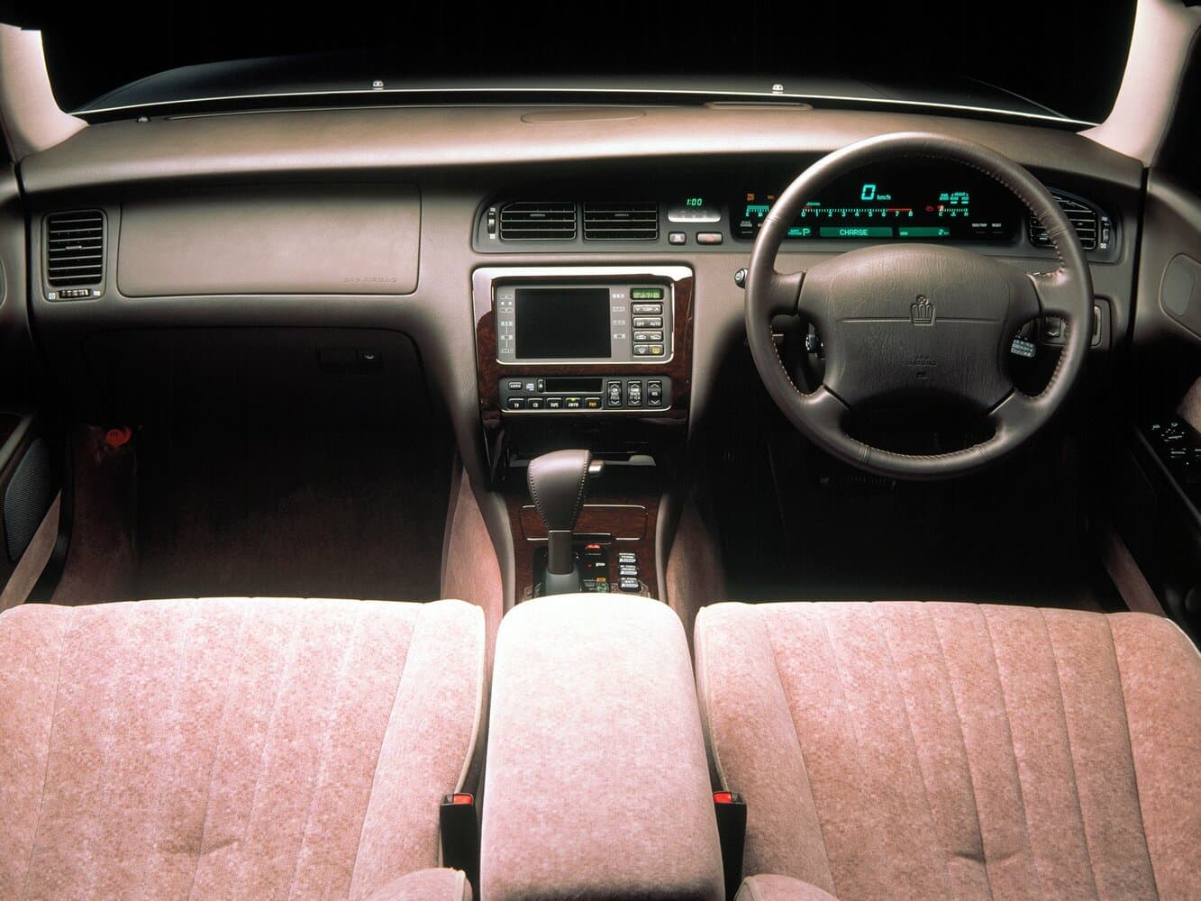 Toyota Crown Majesta I (S140) Седан, фото 3