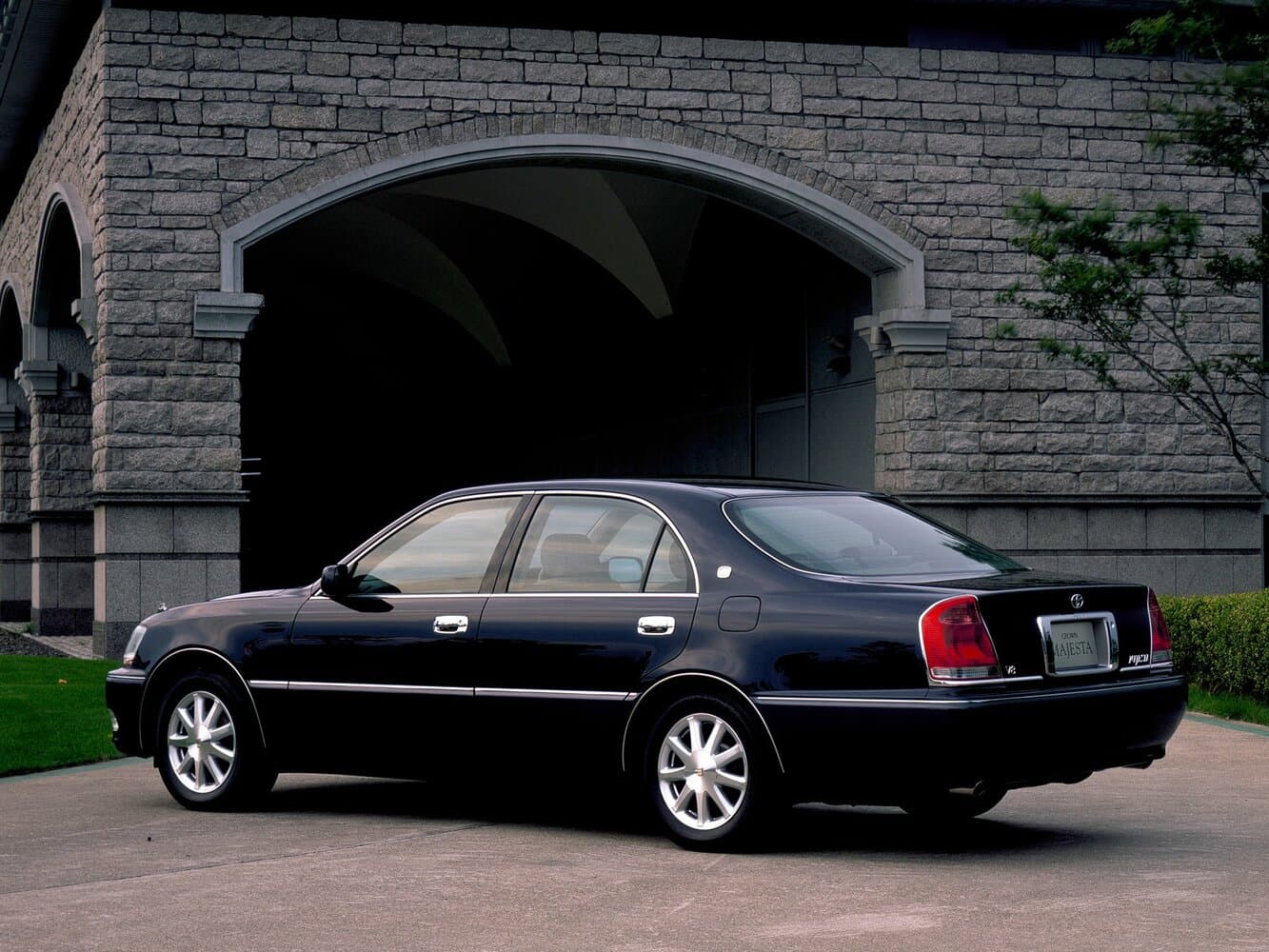 Toyota Crown Majesta III (S170) Седан, фото 2