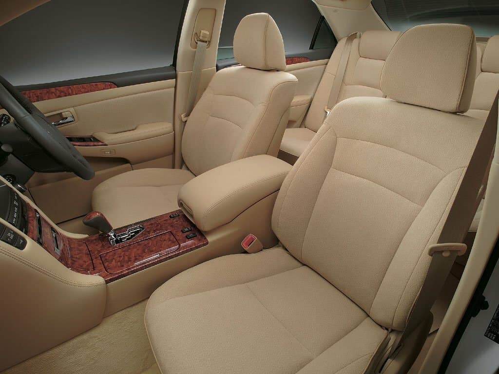 Toyota Crown XII (S180) Седан, фото 6