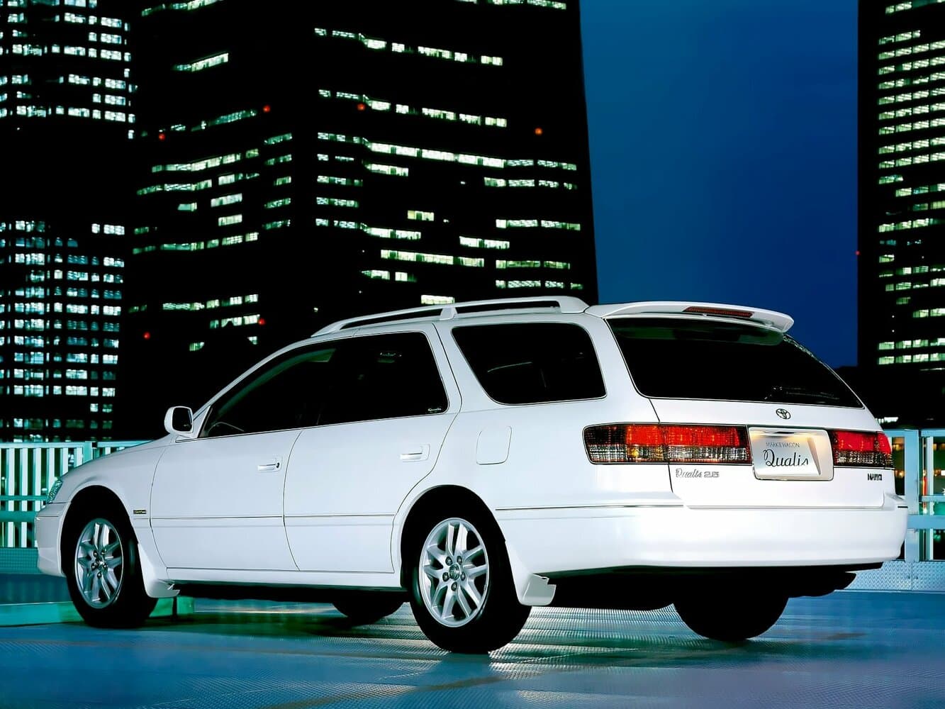 Toyota Mark II VIII (X100) Универсал 5 дв. Qualis, фото 3
