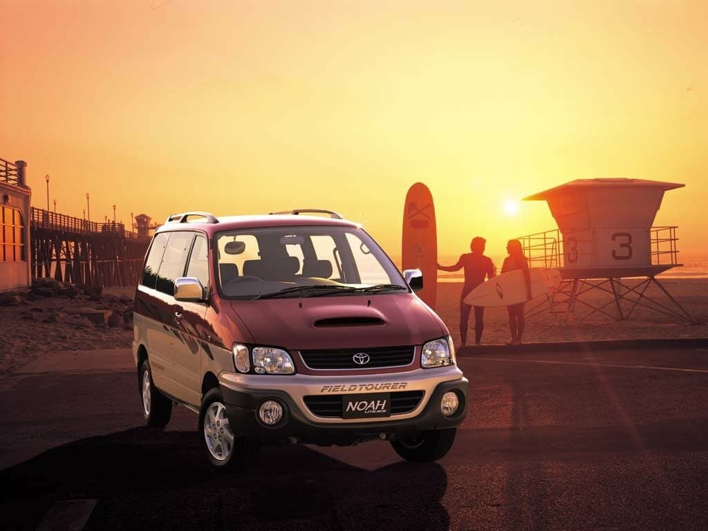 Toyota Town Ace III Компактвэн Noah, фото 3
