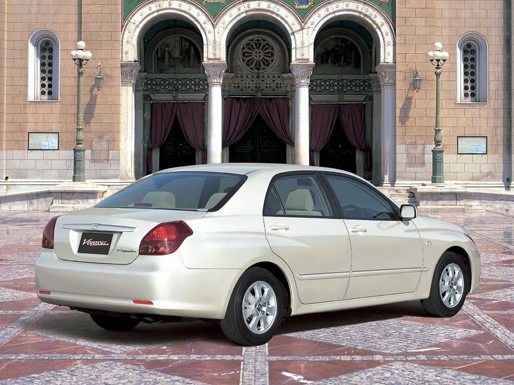 Toyota Verossa  Седан, фото 2