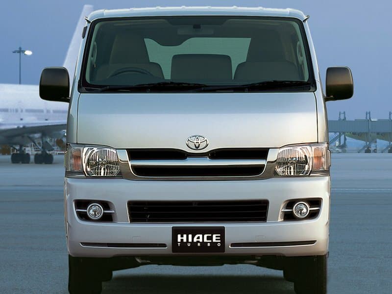 Toyota HiAce H200 Минивэн, фото 3