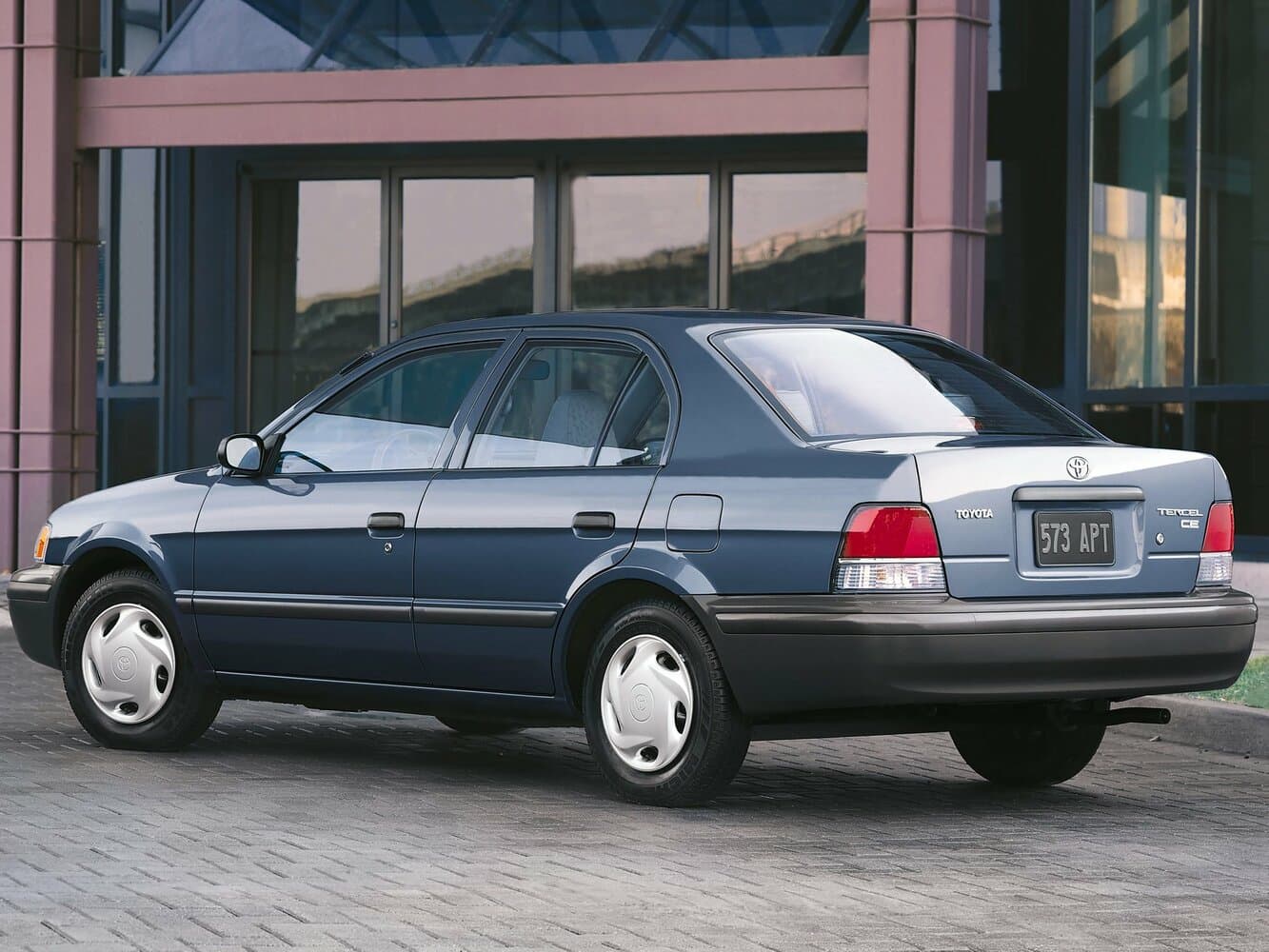 Toyota Tercel V (L50) Рестайлинг Седан, фото 3