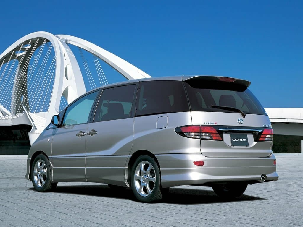 Toyota Estima