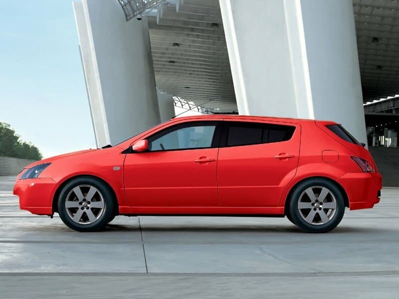 Toyota WiLL II (VS) Хэтчбек 5 дв., фото 2