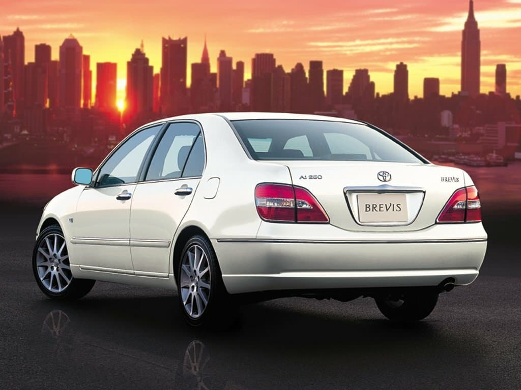 Toyota Brevis  Седан, фото 3