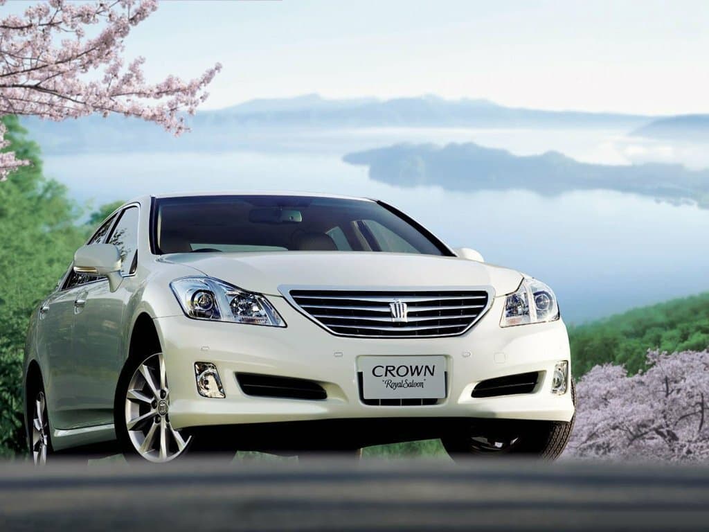 Toyota Crown XIII (S200) Седан, фото 3