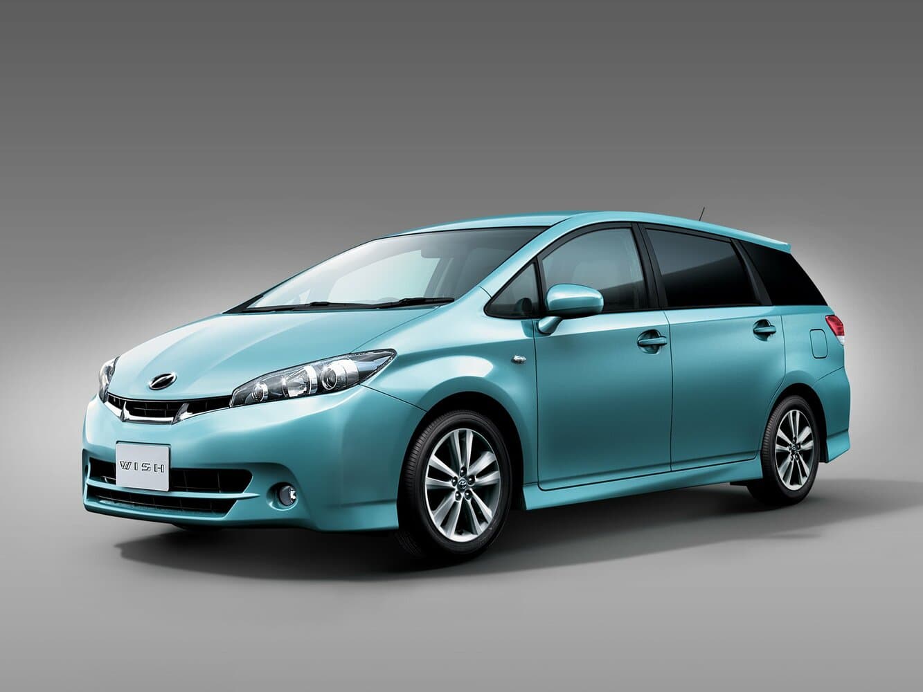 Toyota Wish II Минивэн, фото 1