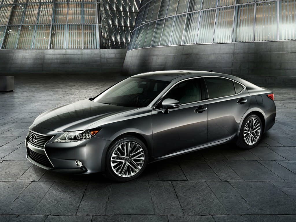Lexus ES VI