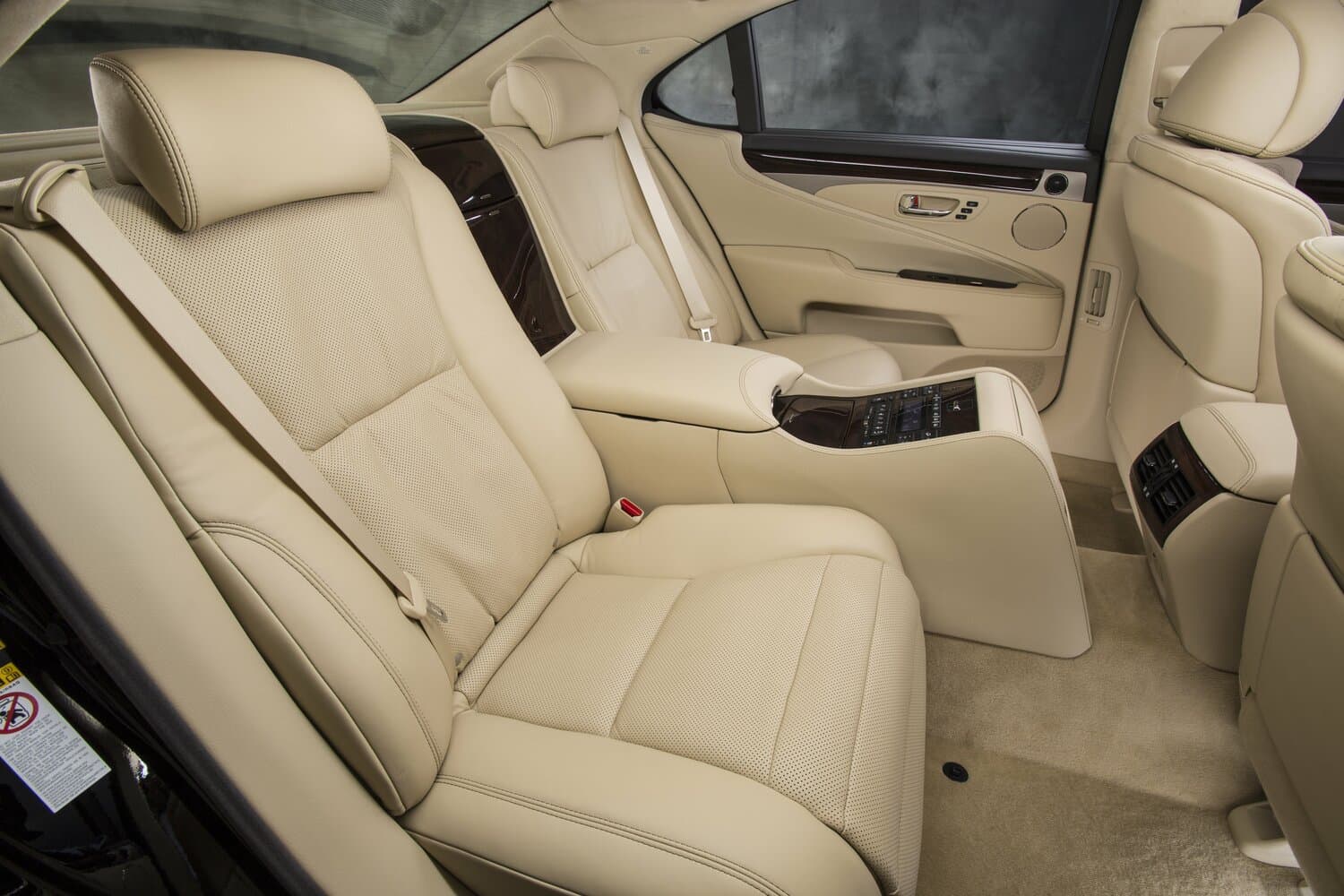 Lexus LS IV Рестайлинг 2 Седан Long, фото 10