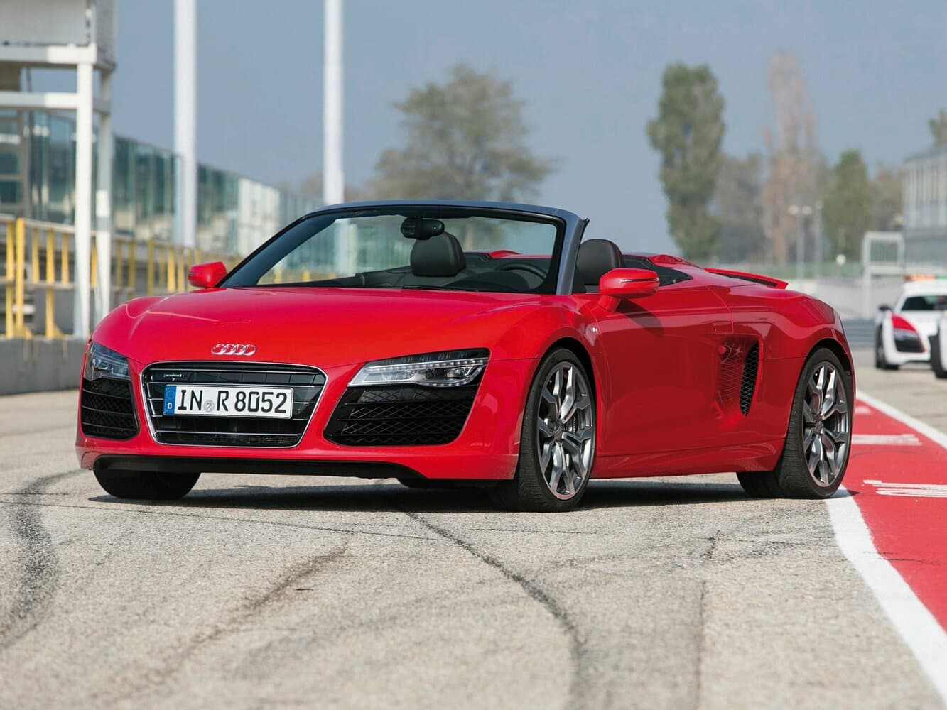 Audi R8