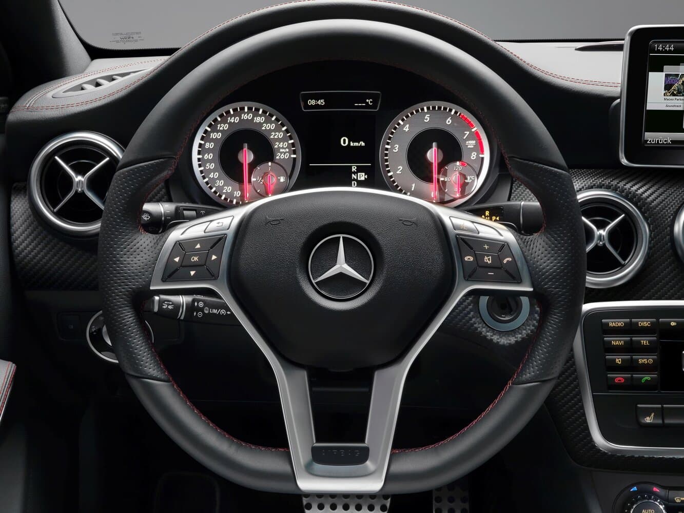 Mercedes-Benz A-Class III (W176) Хэтчбек 5 дв., фото 10