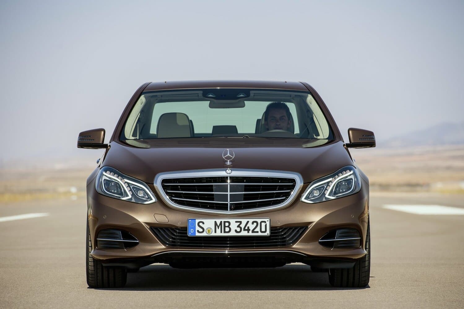 Mercedes-Benz E-Class IV (W212, S212, C207) Рестайлинг Седан, фото 3