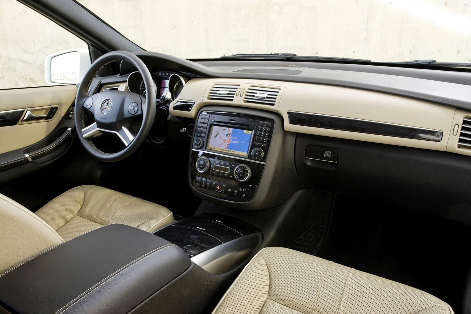 Mercedes-Benz R-Class I Рестайлинг 2 Минивэн, фото 7