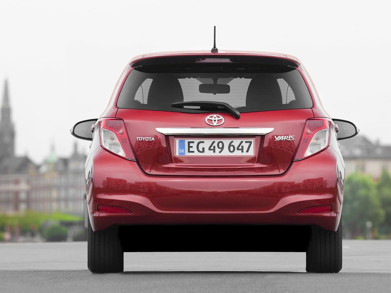 Toyota Yaris III Хэтчбек 5 дв., фото 4