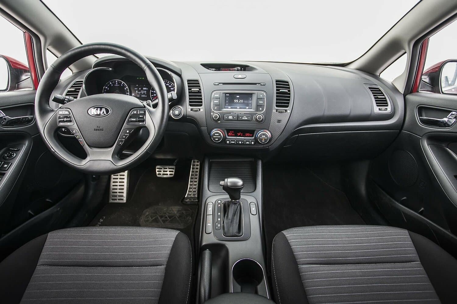 Kia Cerato III Седан, фото 20