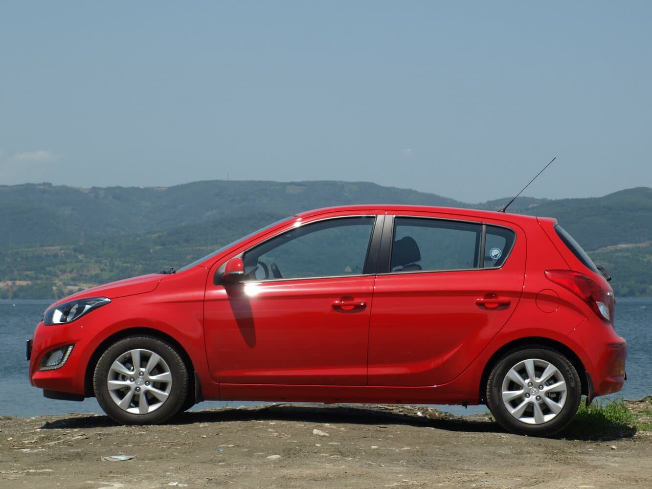 Hyundai i20 I Рестайлинг Хэтчбек 5 дв., фото 2