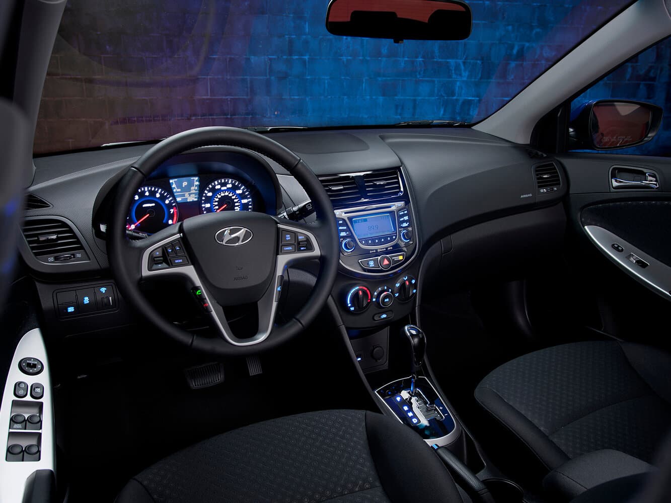 Hyundai Accent IV Седан, фото 6