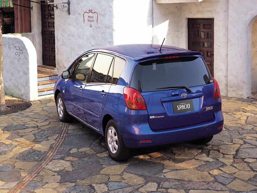 Toyota Corolla Spacio II Компактвэн, фото 2