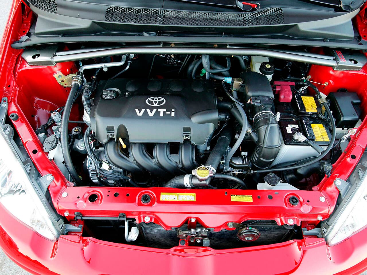 Toyota Echo  Хэтчбек 3 дв., фото 4