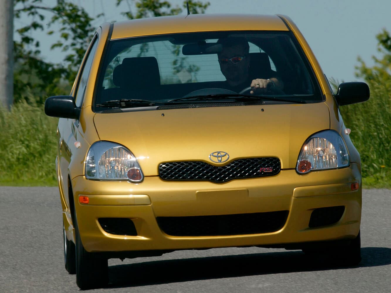 Toyota Echo  Хэтчбек 5 дв., фото 3