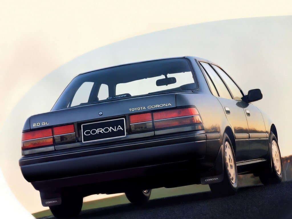 Toyota Corona VIII (T170) Седан, фото 2