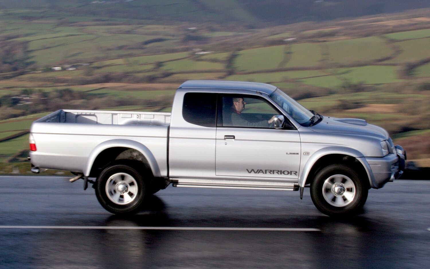 Mitsubishi L200