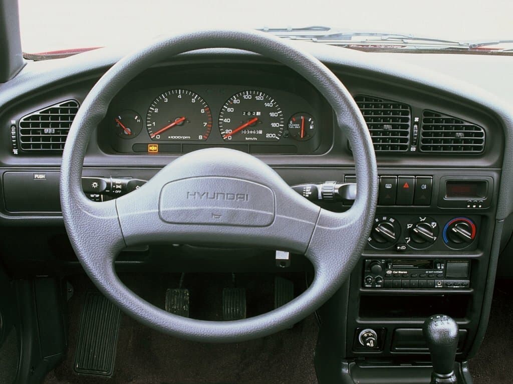 Hyundai Lantra