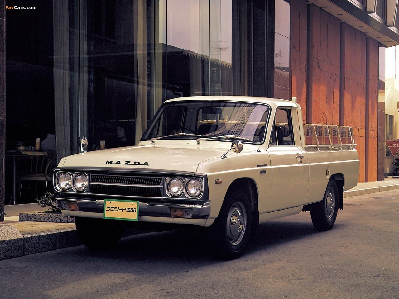 Mazda Proceed