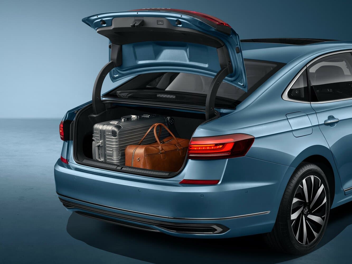 Volkswagen Passat (North America and China)