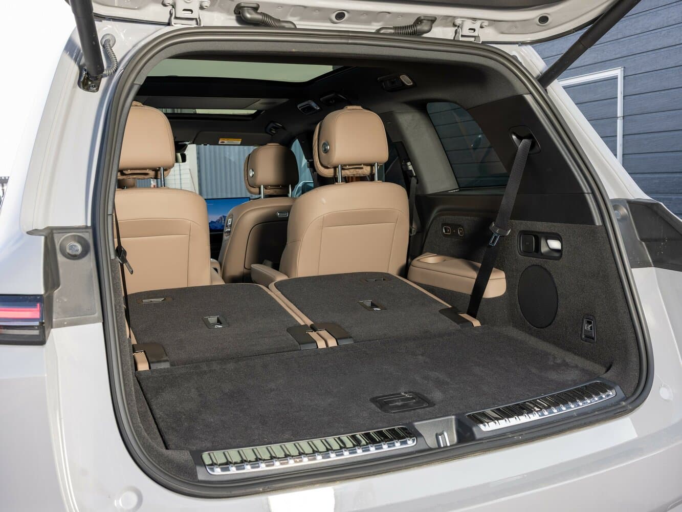 Li Auto (Lixiang) L9