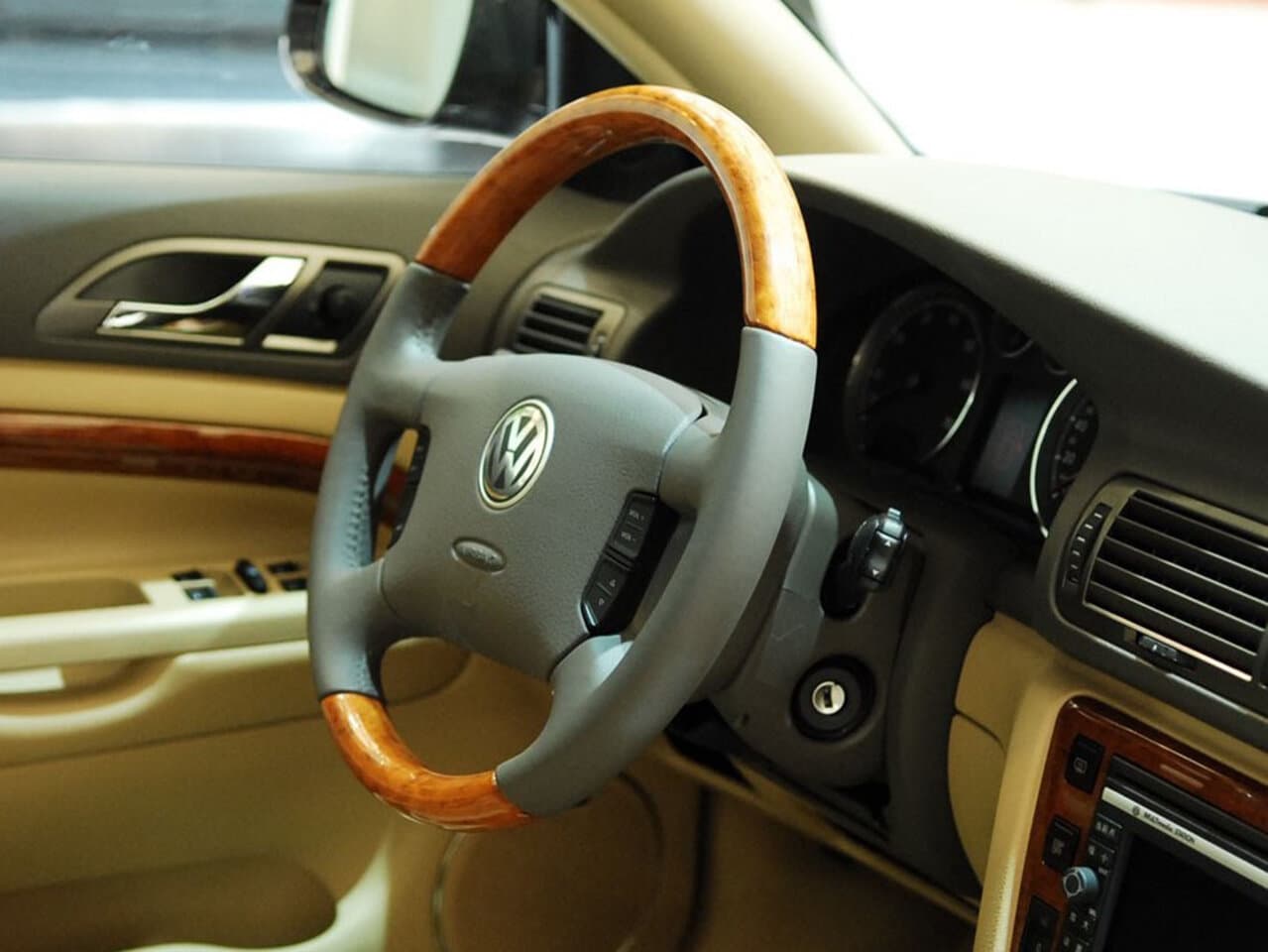 Volkswagen Passat (North America and China)