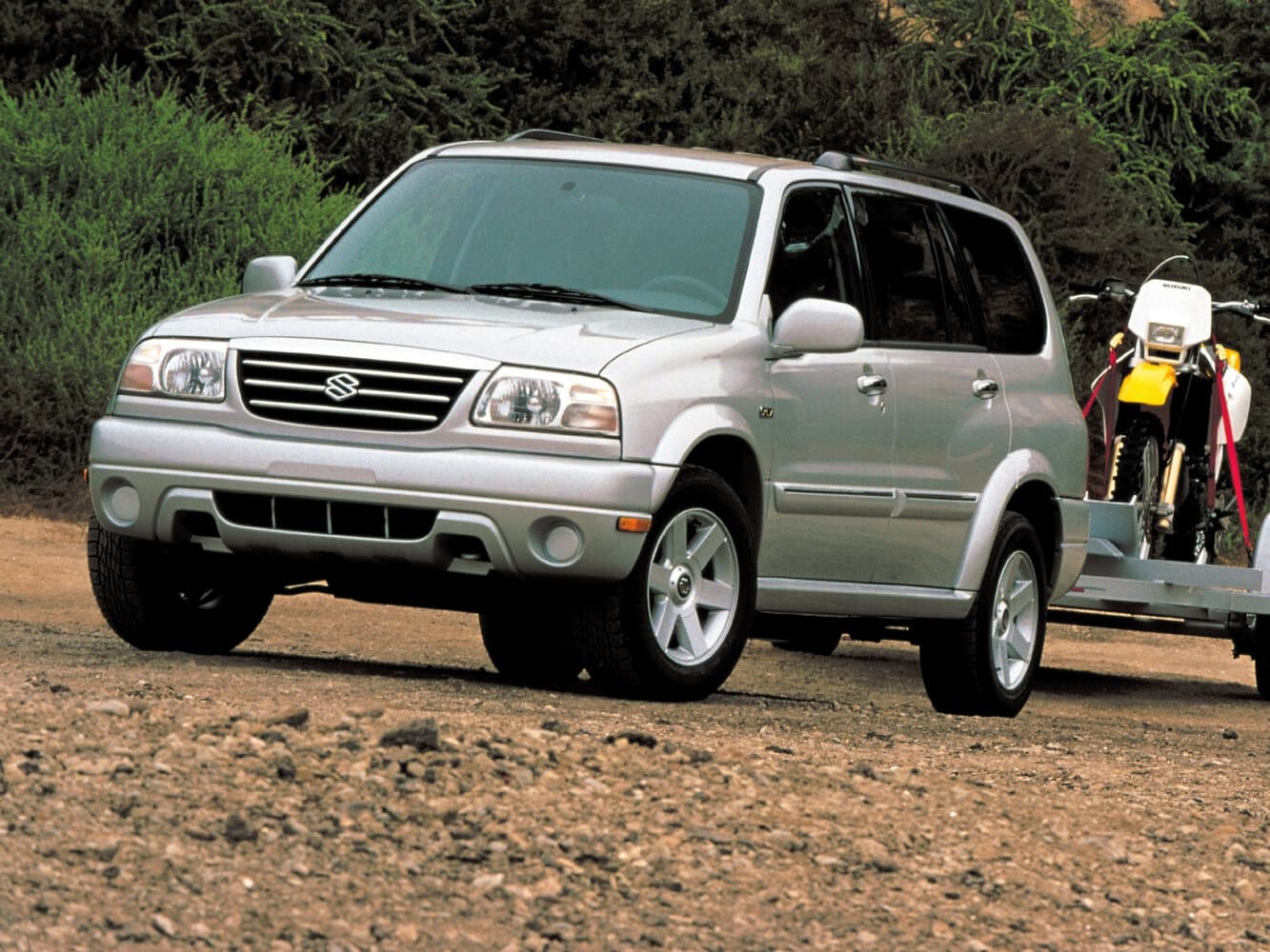 Suzuki XL7