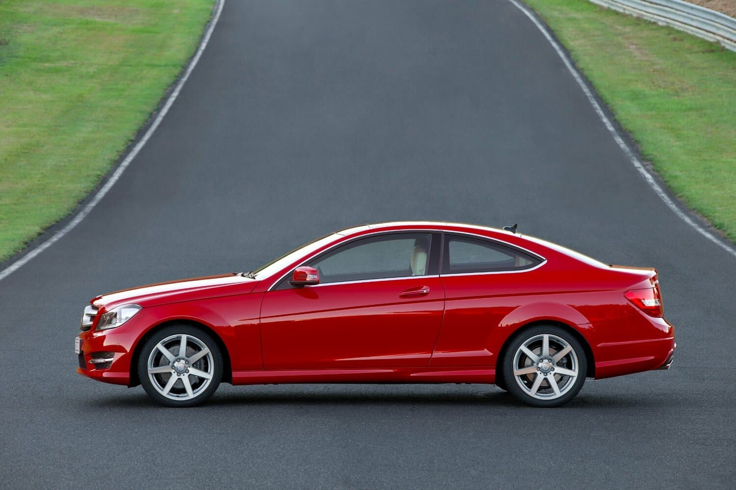 Mercedes-Benz C-Класс