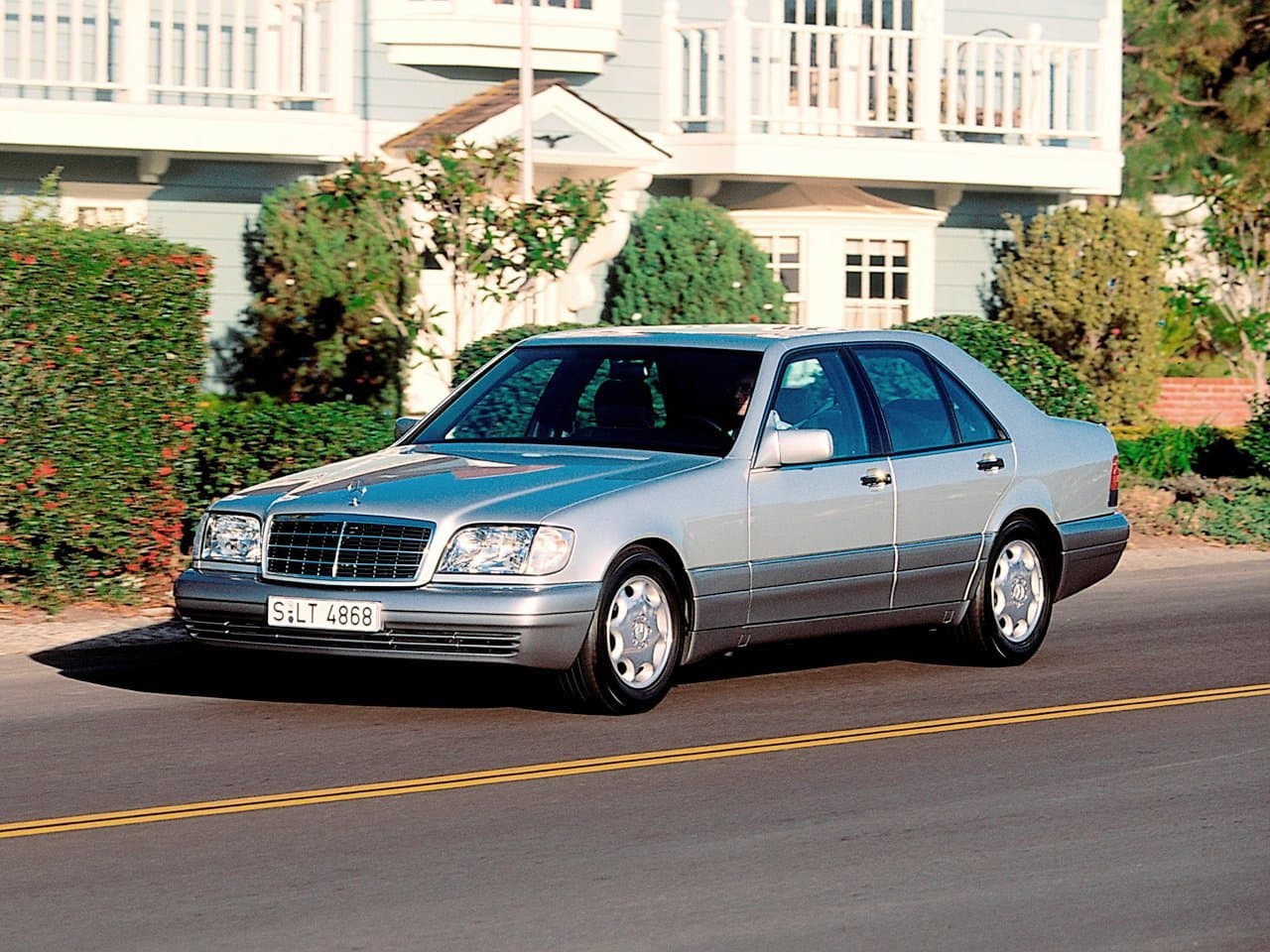 Mercedes-Benz S-Класс
