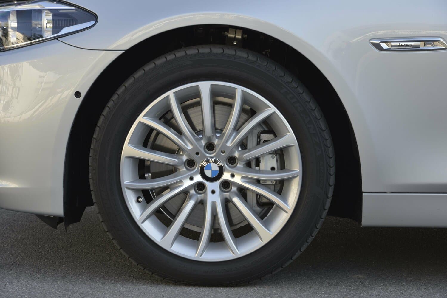 BMW 5 series VI (F10/F11/F07) Рестайлинг Седан, фото 20