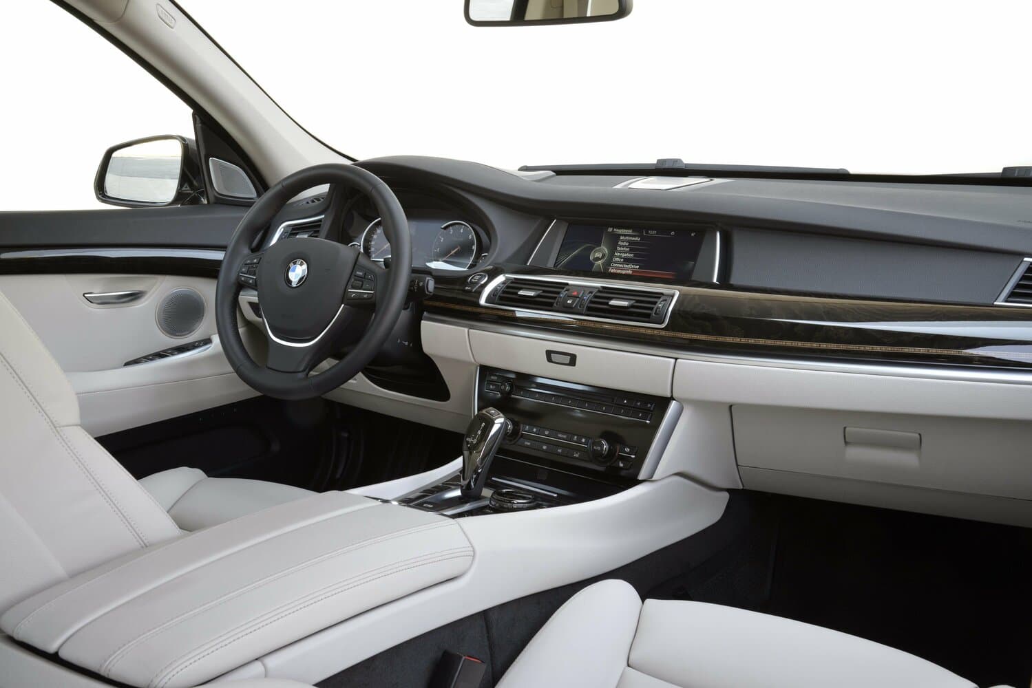 BMW 5 series VI (F10/F11/F07) Рестайлинг Лифтбек Gran Turismo, фото 7