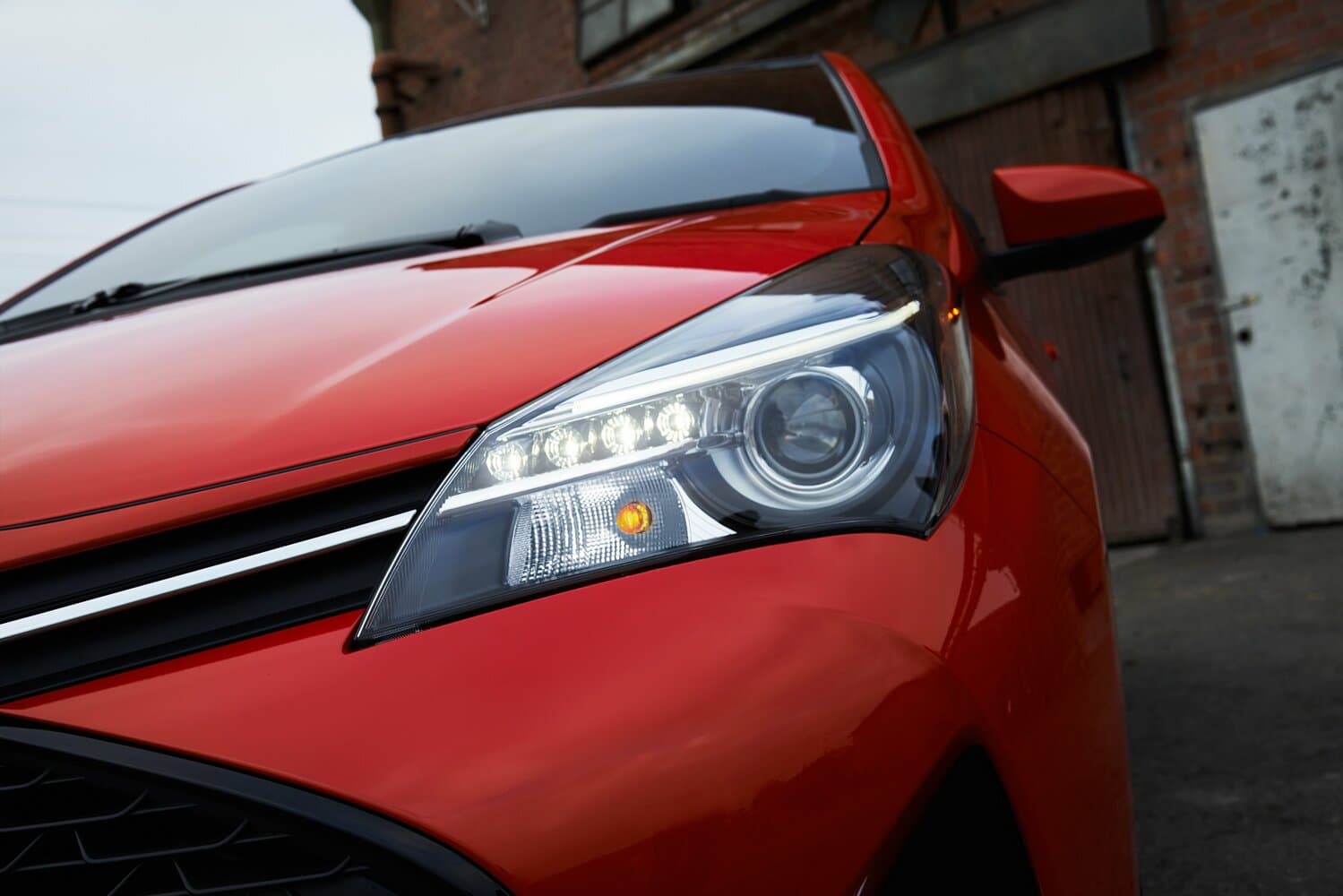 Toyota Yaris III Рестайлинг Хэтчбек 5 дв., фото 11